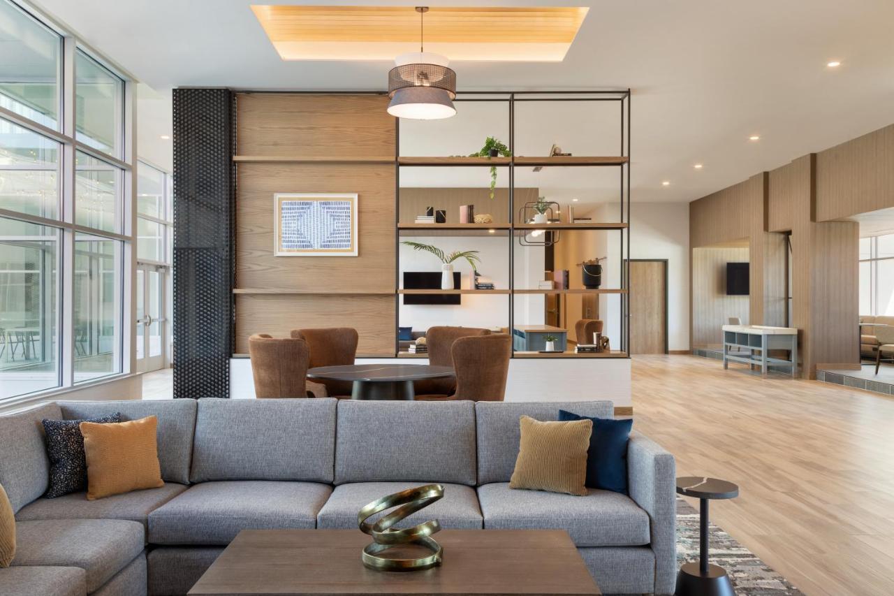 Even Hotels Rochester - Mayo Clinic Area By Ihg Bagian luar foto
