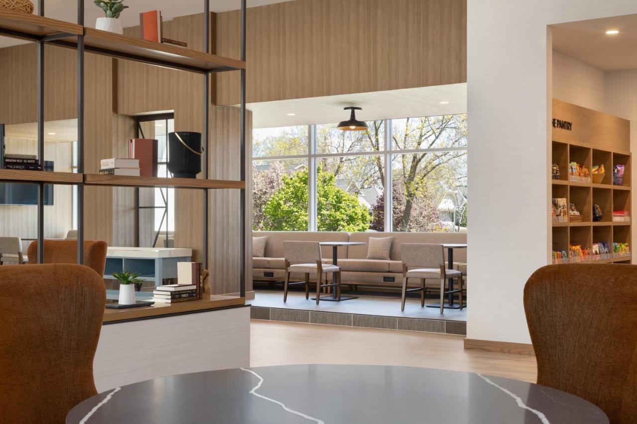 Even Hotels Rochester - Mayo Clinic Area By Ihg Bagian luar foto