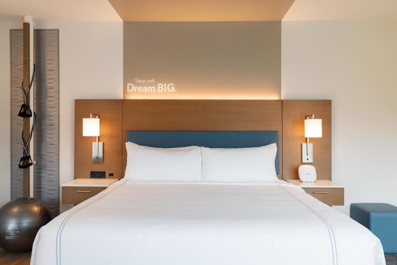 Even Hotels Rochester - Mayo Clinic Area By Ihg Bagian luar foto