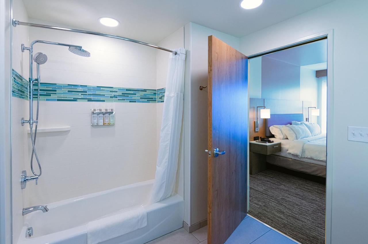 Even Hotels Rochester - Mayo Clinic Area By Ihg Bagian luar foto