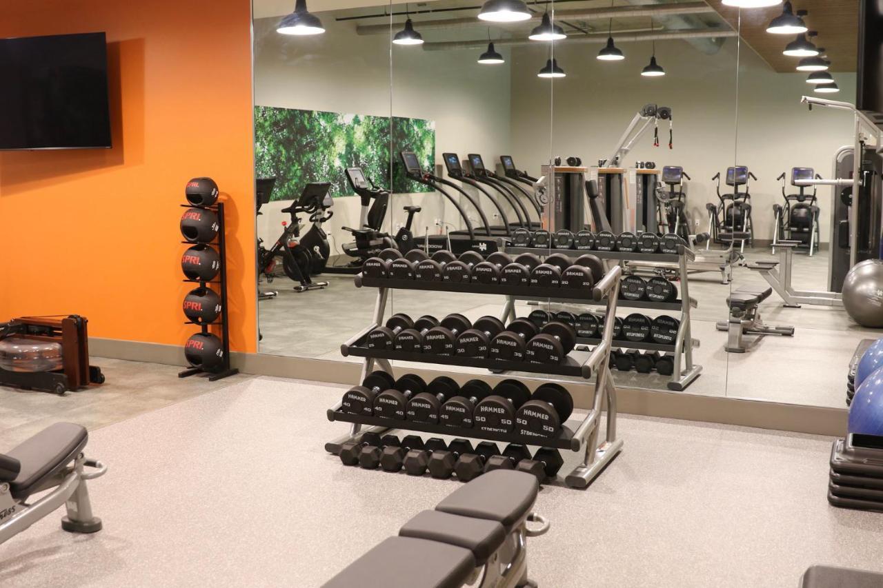 Even Hotels Rochester - Mayo Clinic Area By Ihg Bagian luar foto